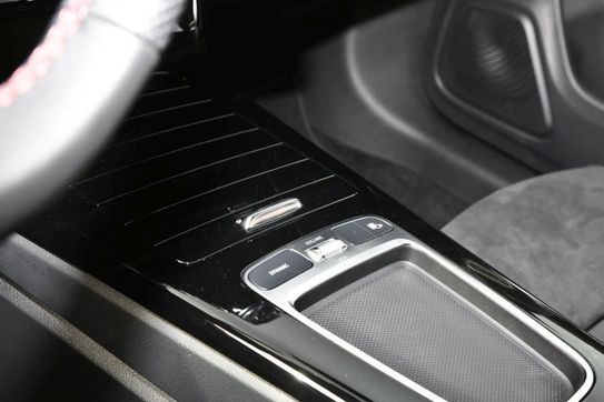 Mercedes CLA 200 AMG Line