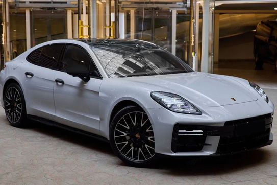 Porsche Panamera GTS