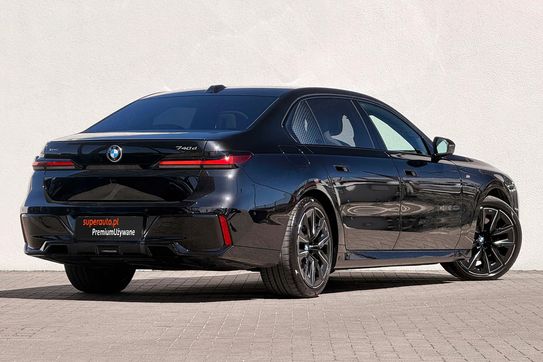 BMW Seria 7 740d xDrive M Sport