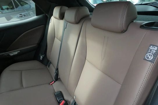 Lexus LBX Elegant 1.5 Hybrid