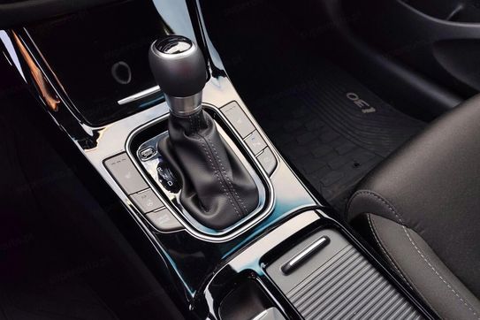 Hyundai i30 1.5 T-GDI 48V Smart DCT