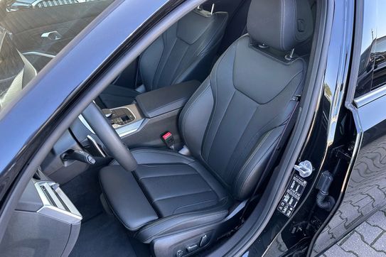 BMW Seria 3 320d xDrive M Sport