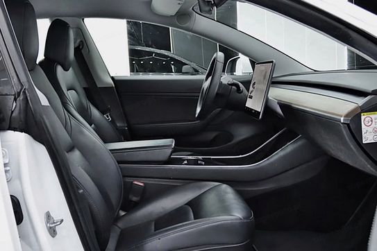 Tesla Model 3 3 Standard Range Plus