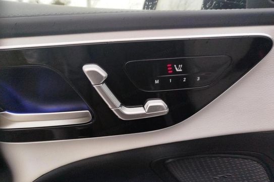 Mercedes Klasa C 220 d 4MATIC AMG Line