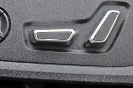 Audi A6 RS6 TFSI quattro Performance Avant