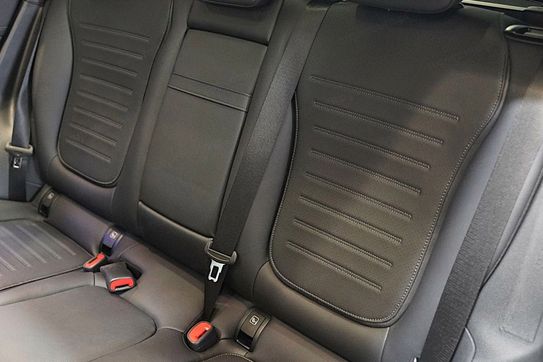 Mercedes GLC 200 4-Matic AMG Line