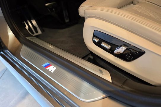BMW Seria 7 740d xDrive sport-aut