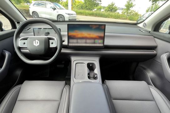 Leapmotor C10 Design 1.5 Hybrid