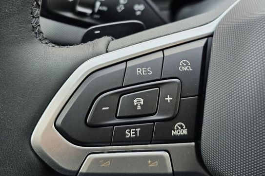 Volkswagen T-Roc Life 1.5 eTSI DSG
