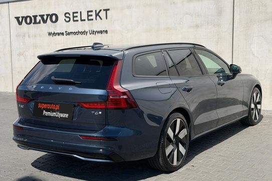 Volvo V60 T6 AWD Plug-In Hybrid Plus Dark aut