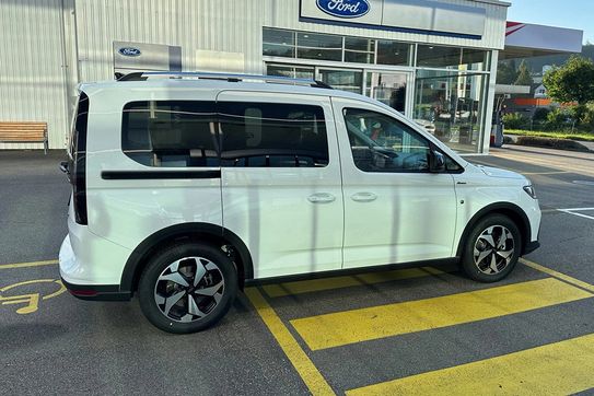 Ford Tourneo Connect L1H1 Active AWD