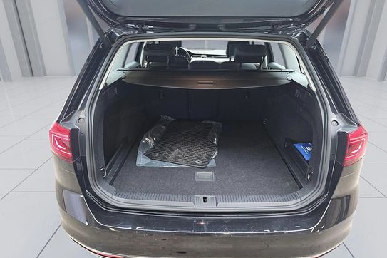Volkswagen Passat 2.0 TDI Elegance DSG