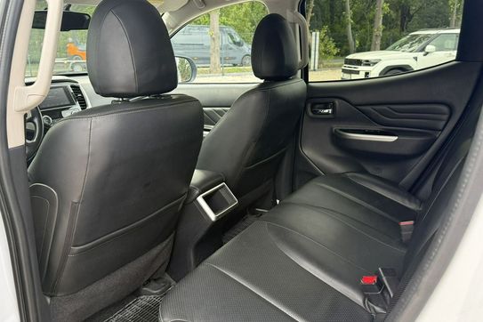 Mitsubishi L200 d Dc Instyle Plus