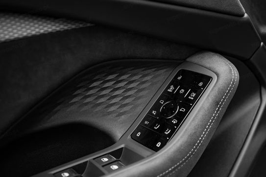 Audi A6 TDI quattro S line Avant