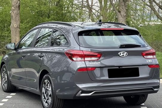 Hyundai i30 1.6 T-GDI Modern DCT
