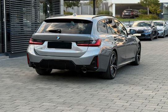 BMW Seria 3 Touring 320d xDrive M Sport