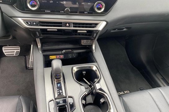 Lexus RX 500h F Sport