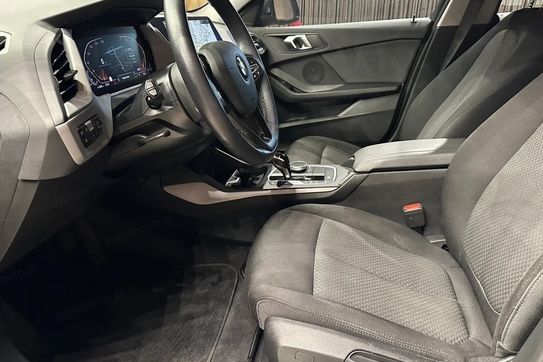 BMW Seria 1 118i Advantage