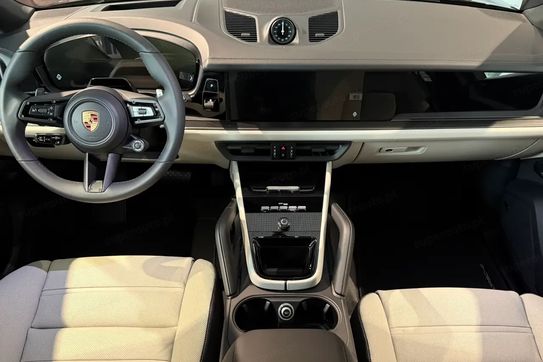 Porsche Cayenne Coupe Black Edition