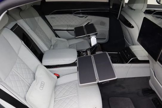 Audi A8 L 60 TFSI e quattro Tiptr.