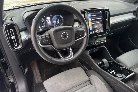 Volvo XC40 T5 Plug-In Hybrid Plus Dark