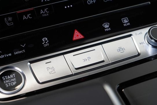 Audi Q7 TDI quattro S Line