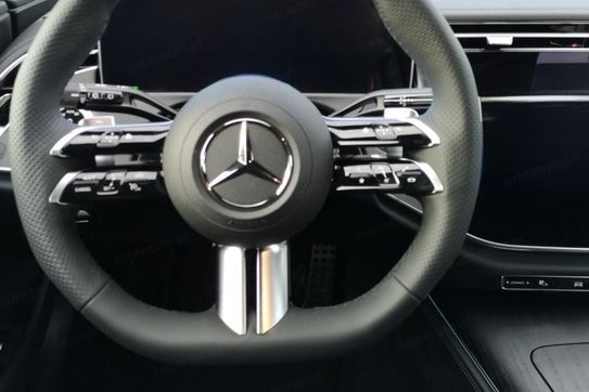 Mercedes Klasa E 220 d 4-Matic AMG