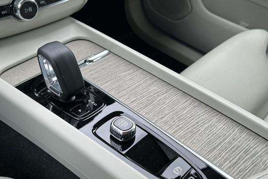 Volvo XC60 B4 B Plus Bright aut