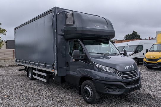 Iveco Daily 70C18 Zabudowa 15EP + Winda