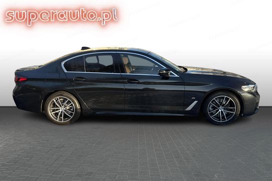 BMW Seria 5 518d M Sport