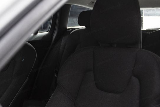 Volvo V60 B3 B Momentum Core