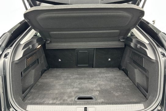 Citroen C4 Shine 1.5 BlueHDI EAT8