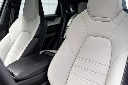 Porsche Cayenne Coupe