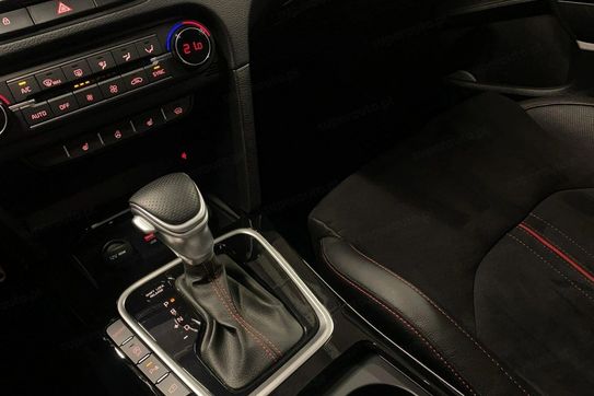 Kia Ceed 1.6 T-GDI GT DCT