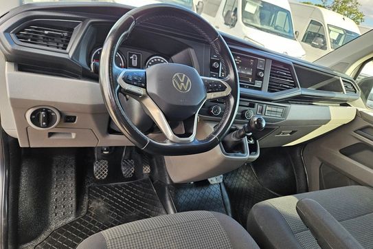 Volkswagen Transporter TDI L2H1