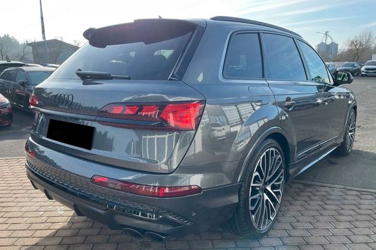 Audi Q7 SQ7 TFSI quattro