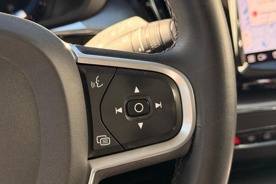Volvo XC60 B4 D Momentum Pro aut