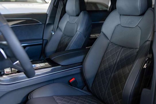 Audi A8 S8 TFSI quattro