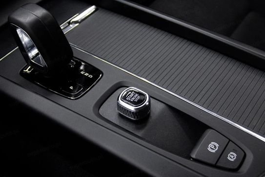 Volvo V60 B3 B Momentum Core aut