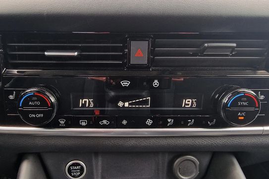 Nissan Qashqai 1.3 DIG-T N-Connecta