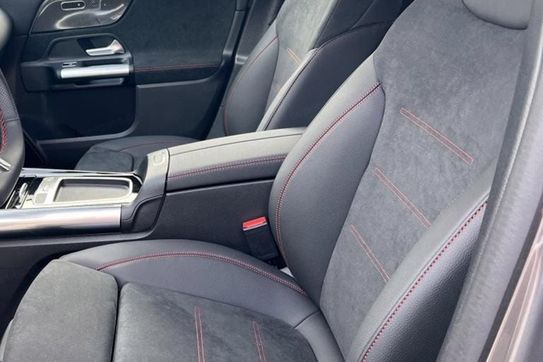 Mercedes GLA 220 4-Matic AMG Line