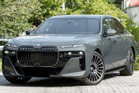 BMW Seria 7 740d xDrive M Sport