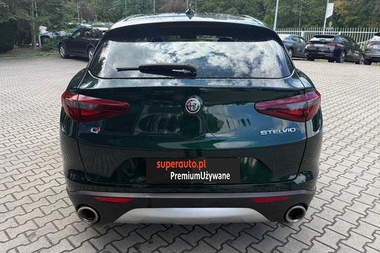 Alfa Romeo Stelvio Turbo Q4