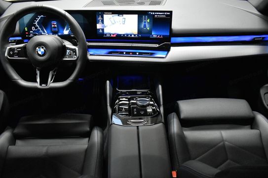 BMW Seria 5 520d xDrive mHEV M Sport aut