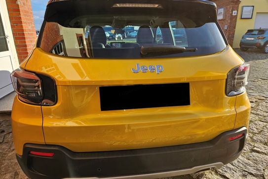 Jeep Avenger Altitude 1.2 e-Hybrid T3