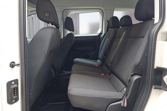 Volkswagen Caddy osobowy L1H1