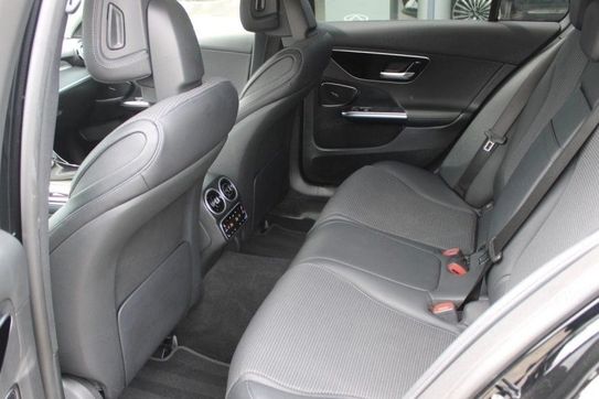 Mercedes Klasa C 220 d mHEV 4-Matic Avantgarde