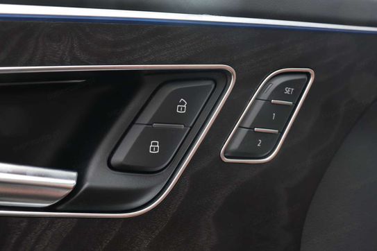 Audi Q7 55 TFSI e quattro S Line