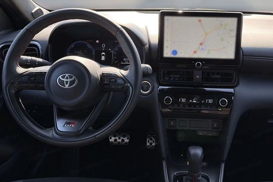 Toyota Yaris Cross Hybrid 1.5 Gr Sport