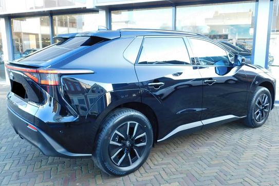 Toyota bZ4X Style EV
